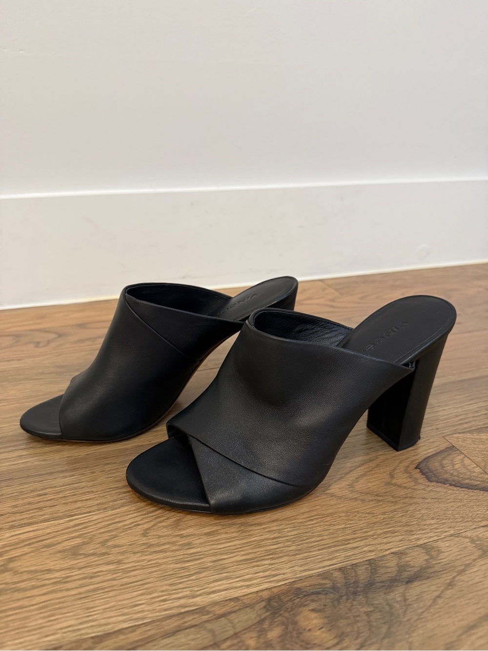 Vince Black Heath Leather Open-Toe Mule Heels Size 8.5M
